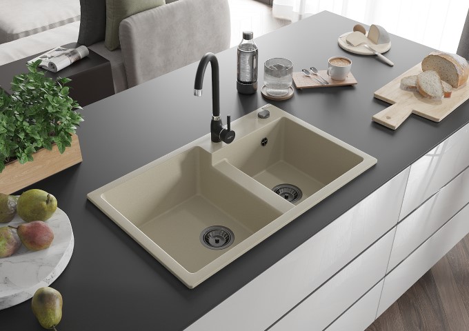 Black/Chrome Kitchen Faucets