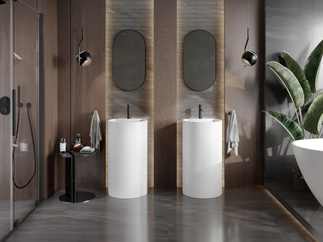 Neutral light in the bathroom