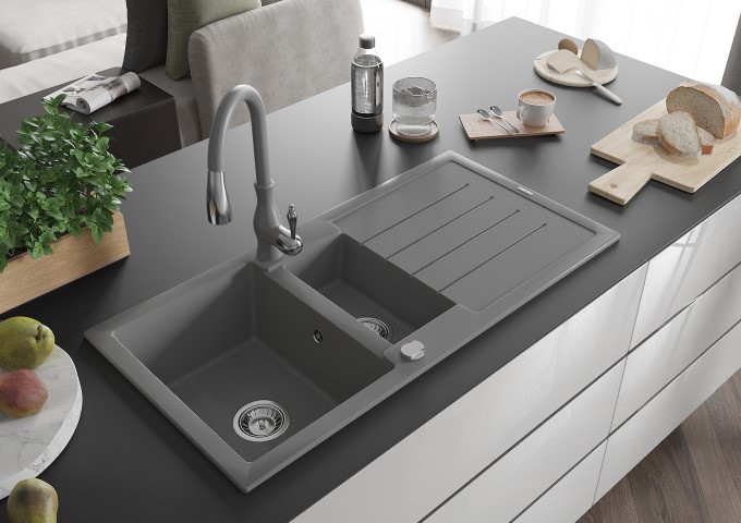 Grey Kitchen Faucets with Pull-Out Spout