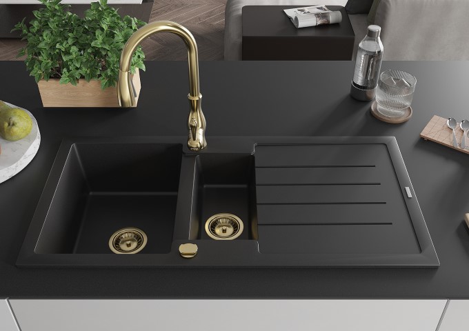 Standing Kitchen Faucets with Pull-Out Spout