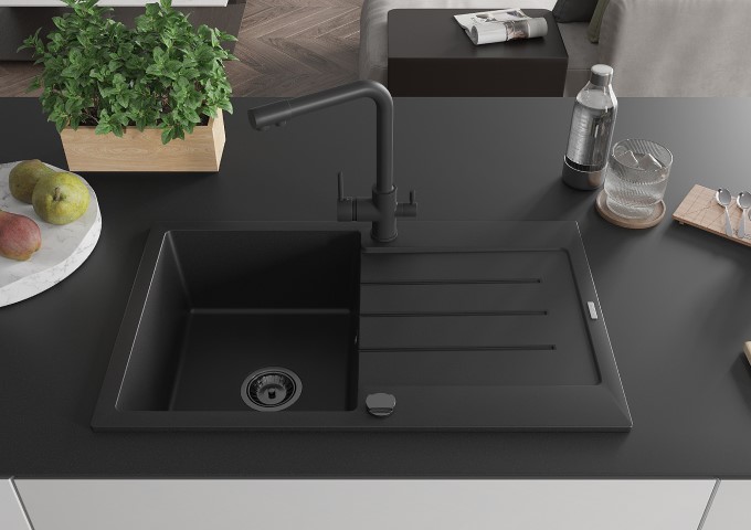 Standing Kitchen Faucets with Pull-Out Spout