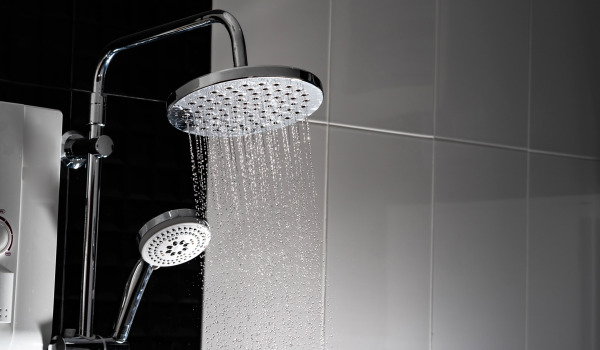 Shower Faucets in Trendy Bathrooms