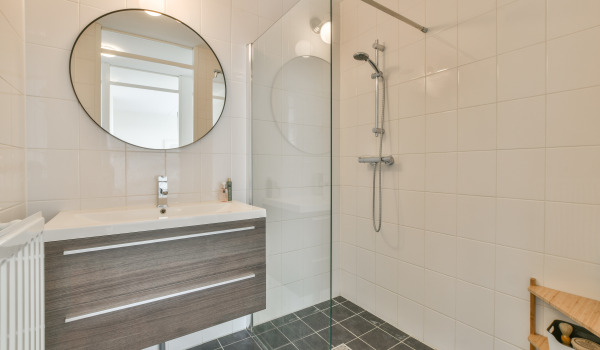 Where to Set Up the Shower Wall?