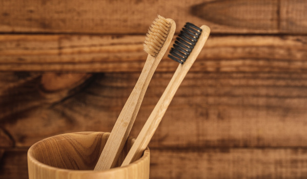 Fashionable Bathroom - Elegant Accessories for Tooth Cleaning