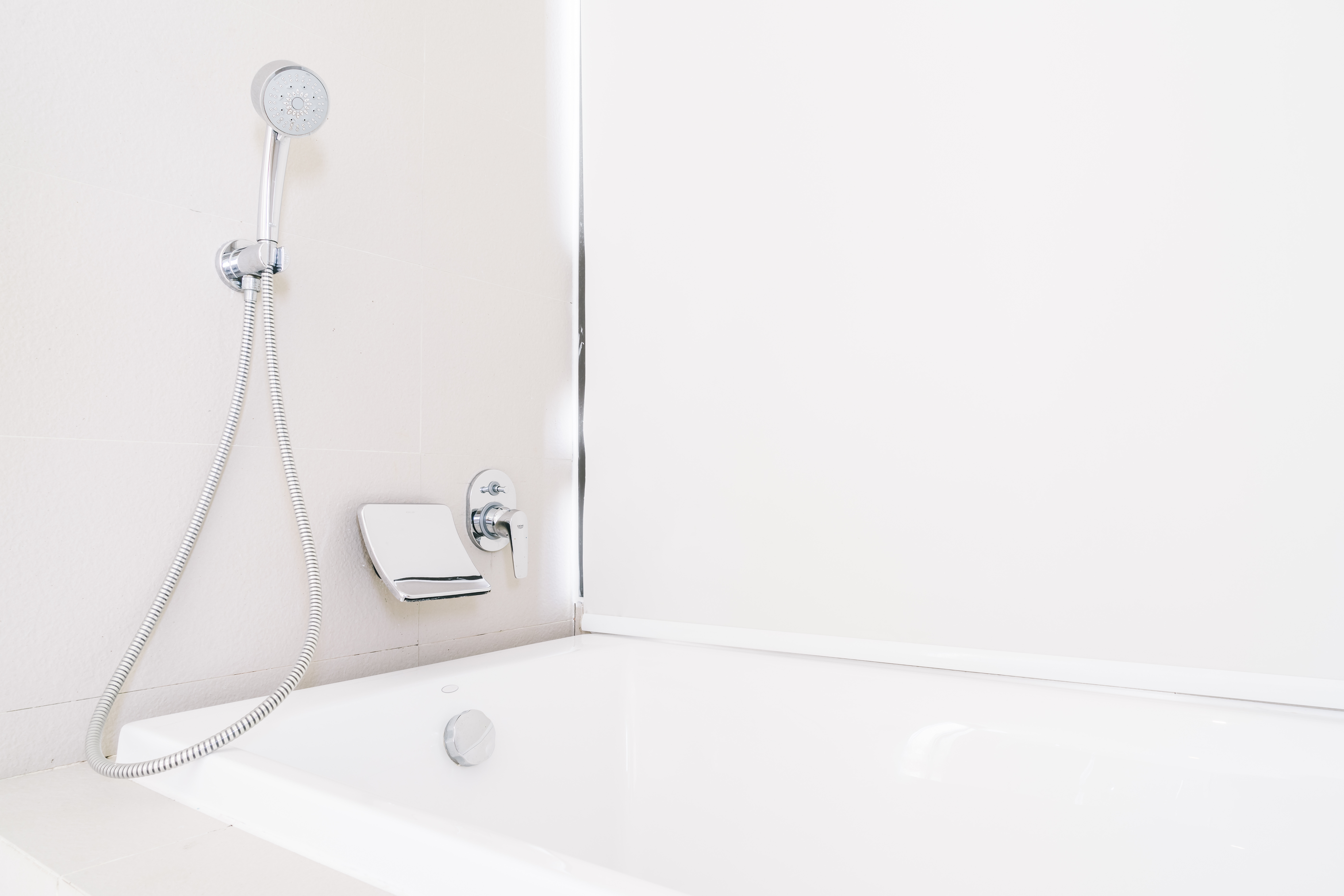 Multifunctional handheld shower sets