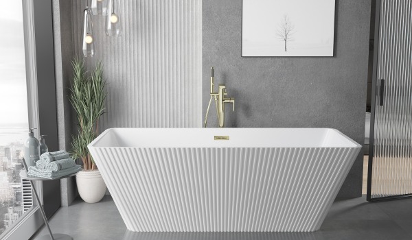 Grooved freestanding bath– style and functionality in one