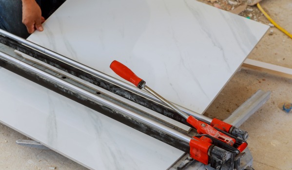 How to Properly Cut Tiles?