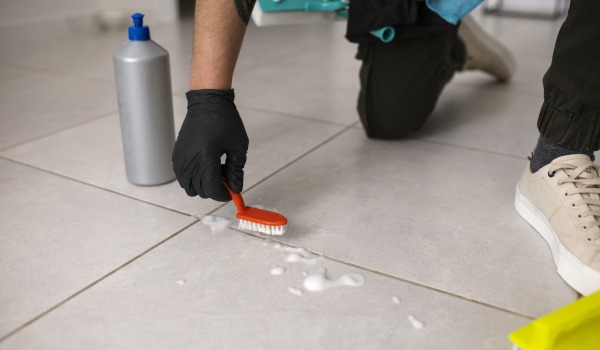 How to Clean Porcelain Tiles — Home Methods