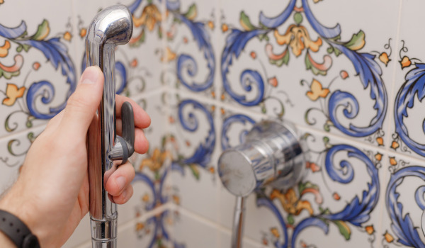 How to Choose a Bidet Set