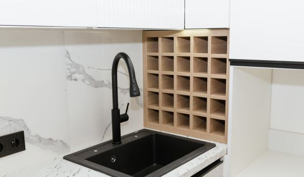 Which sink for a 60 cm and 80 cm cabinet? When will it not fit?