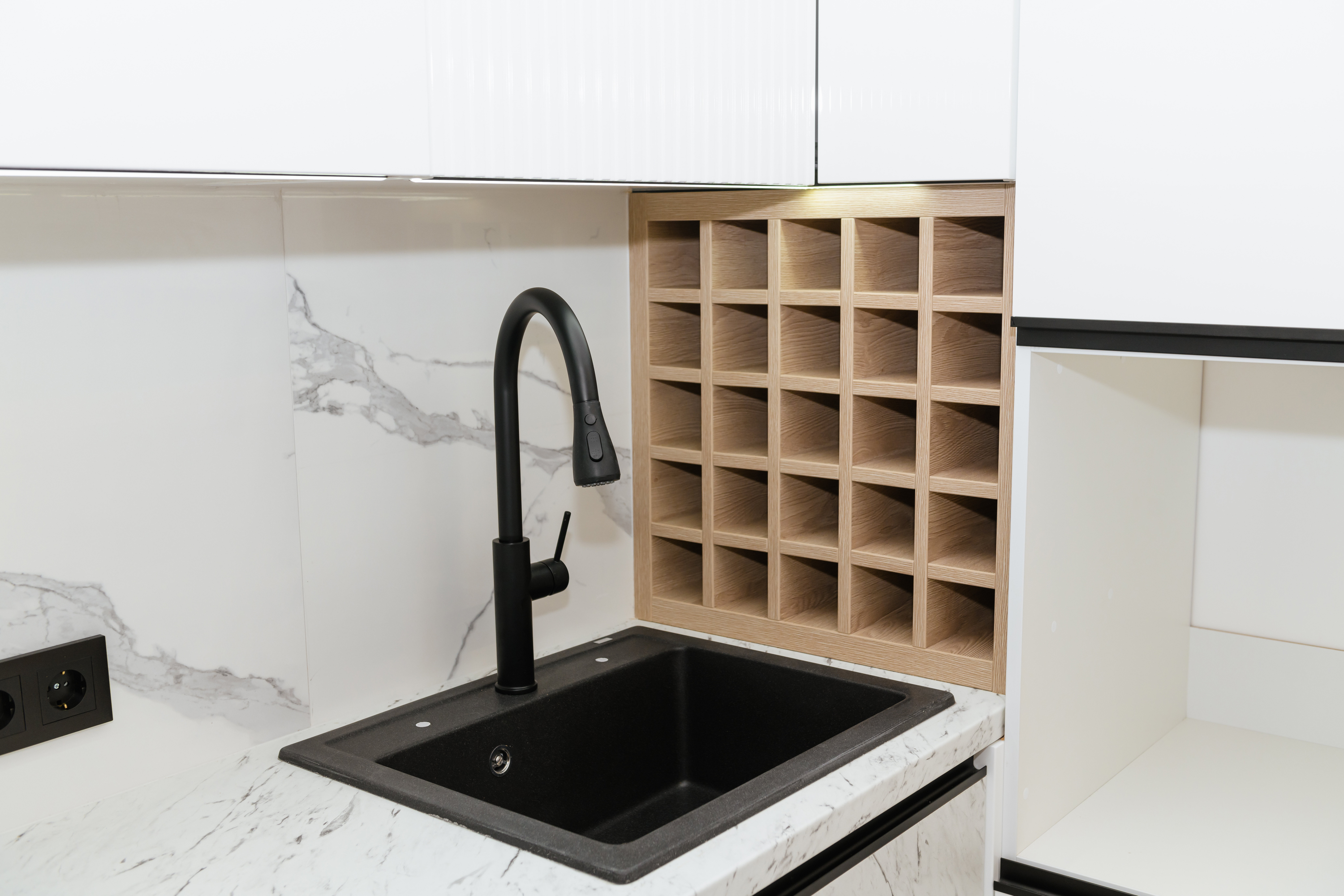 Which sink for a 60 cm and 80 cm cabinet? When will it not fit?