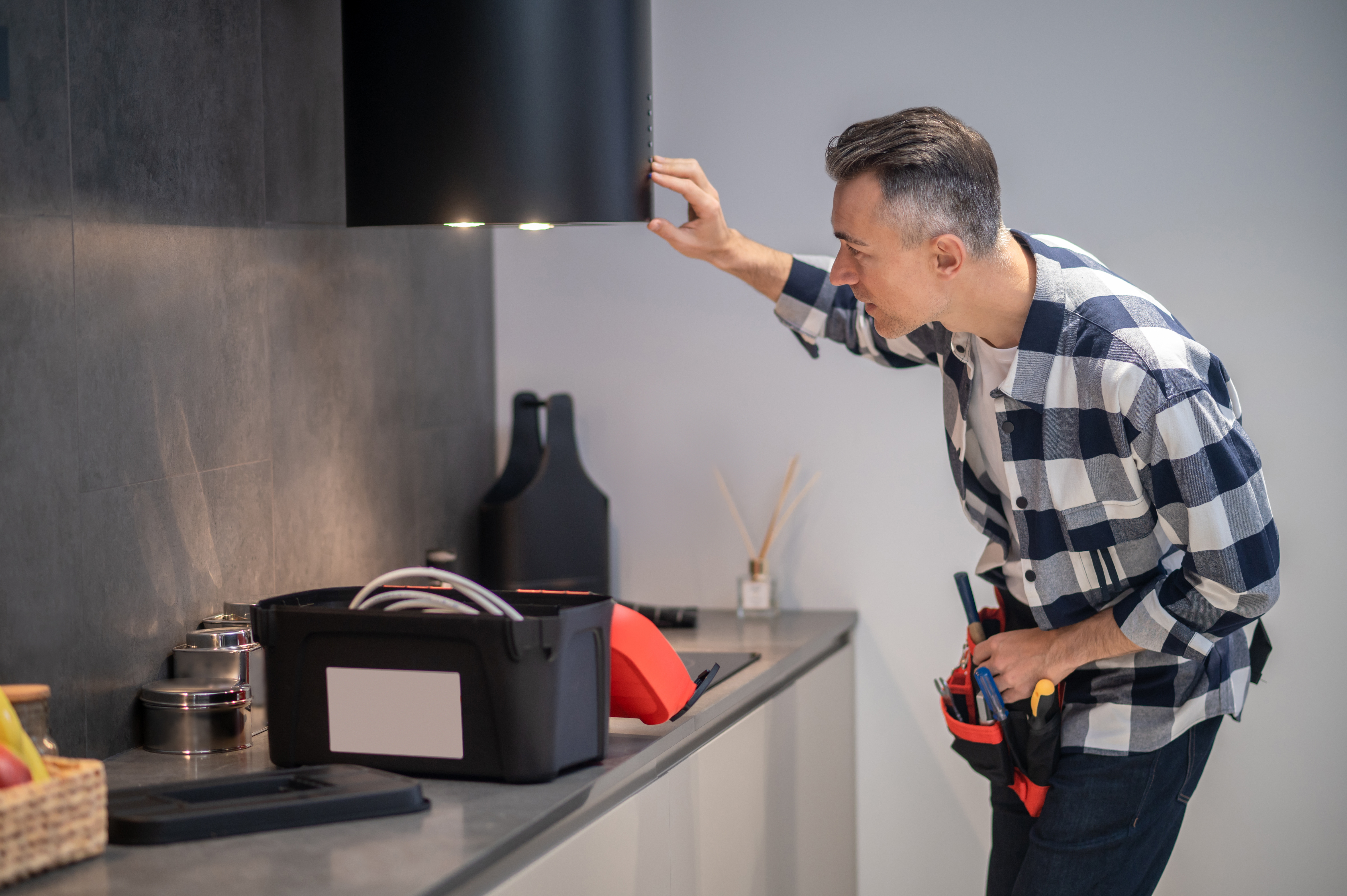 Ways to Illuminate Kitchen Furniture