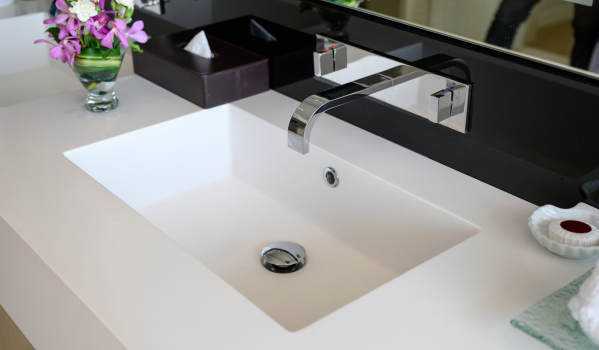 Drain Plug with Overflow or Without?