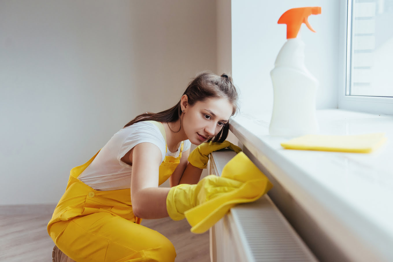 How to Clean a Radiator Inside and Out?