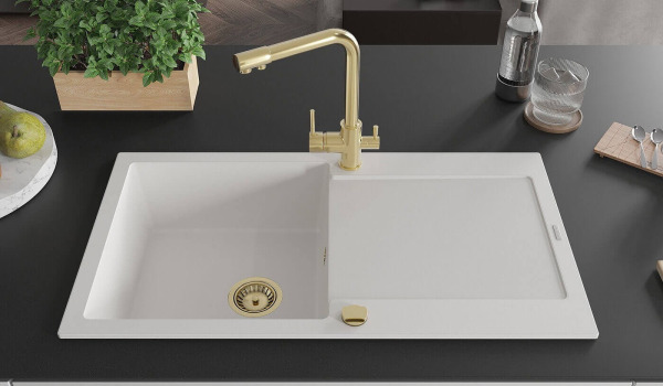 How to Install a Kitchen Faucet?