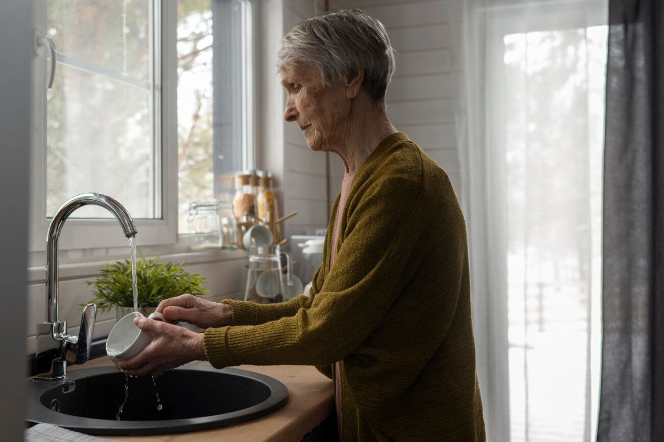 Is a Sink Under the Window a Good Idea?