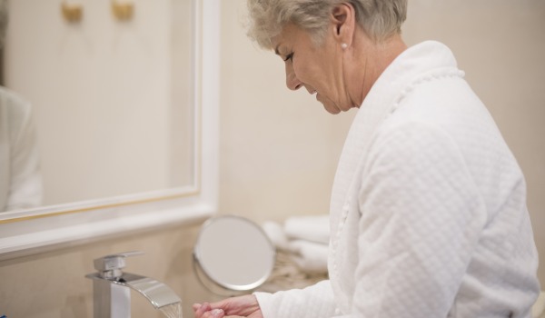 Bathroom for Seniors – How to Set It Up?