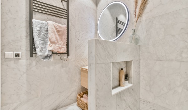 Tile Damage - How to Conceal a Cracked Tile